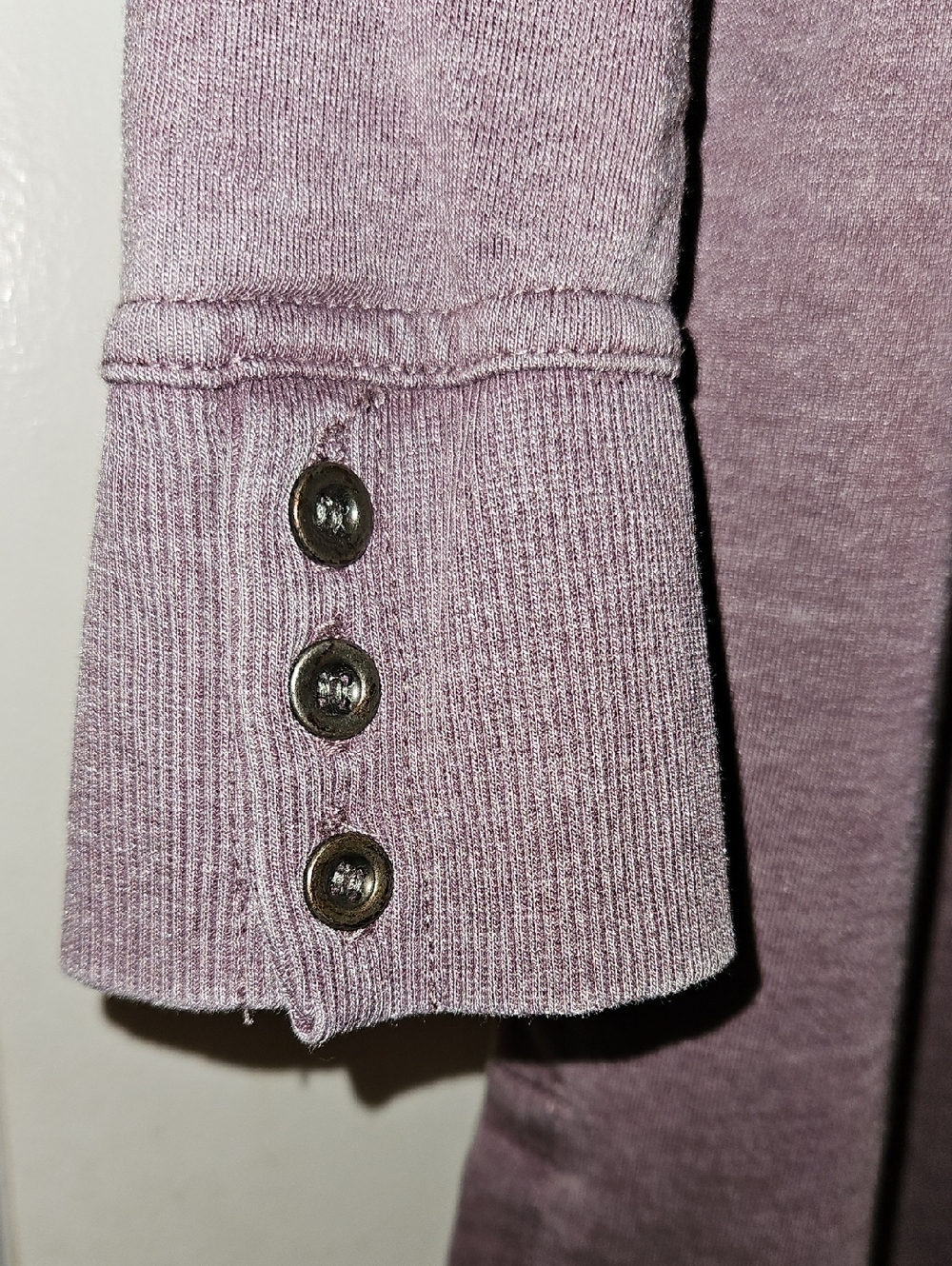 Jane & Delancey Three-Quarter Sleeve Washed Purple Lightweight Sweatshirt - Picture 3 of 6
